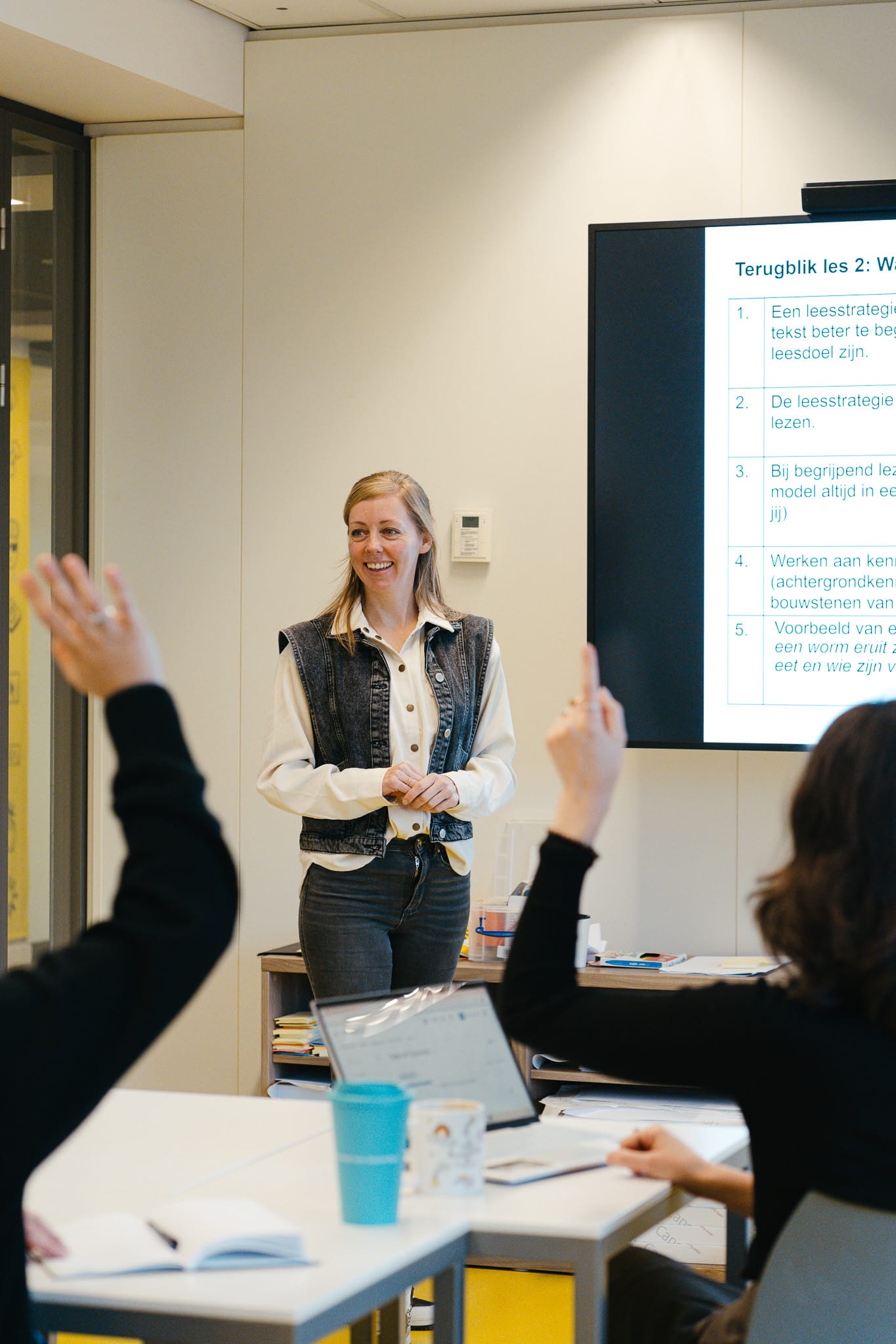 Leraar Basisonderwijs (pabo) - Fontys, Eindhoven, Noord-Brabant, September & Februari, Fysiek